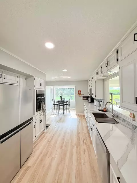 Kitchen - 301 Stouffer Rd, Sterling, IL 61081 photo 2 of 4