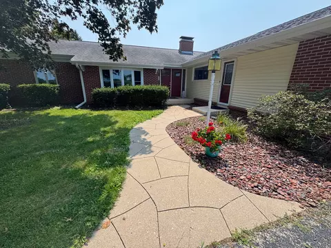 Other - 301 Stouffer Rd, Sterling, IL 61081 photo 1 of 7
