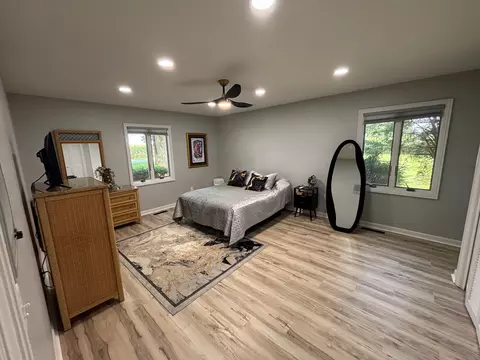 Bedroom - 301 Stouffer Rd, Sterling, IL 61081 photo 1 of 3