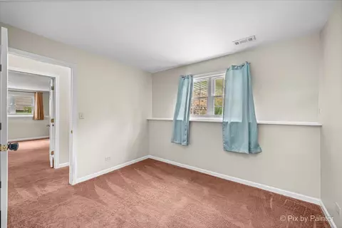 Bedroom - 640 Ash St, Algonquin, IL 60102 photo 7 of 8