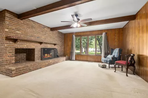 Living - 3400 Parthenon Way, Olympia Fields, IL 60461 photo 2 of 2