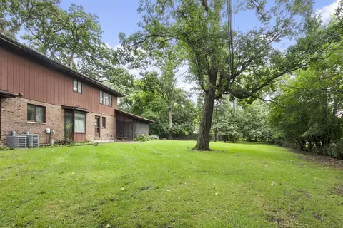 Exterior - 3400 Parthenon Way, Olympia Fields, IL 60461 photo 5 of 6