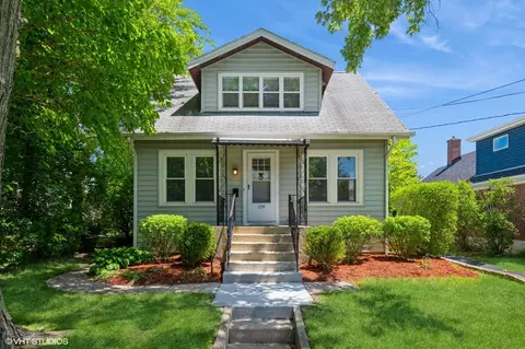 125 S Central Ave, Highwood, IL 60040