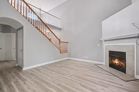 Living - 2416 Georgetown Cir, Aurora, IL 60503 photo 3 of 5