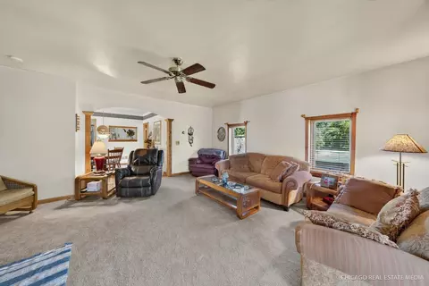 Living - 416 Maple St, Marengo, IL 60152 photo 1 of 2