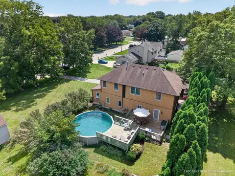 View/Area - 416 Maple St, Marengo, IL 60152 photo 2 of 3