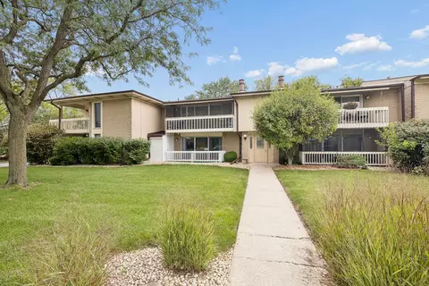 15812 86th Ave #136, Orland Park, IL 60462