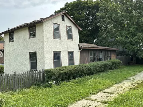 Exterior - 404 E 9th St, Lockport, IL 60441 photo 2 of 6