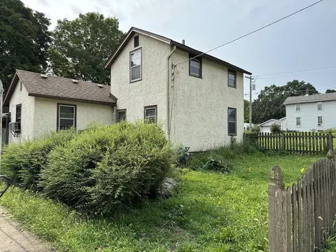 Exterior - 404 E 9th St, Lockport, IL 60441 photo 3 of 6