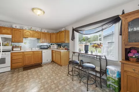Kitchen - 819 E 3rd Ave, Milan, IL 61264 photo 2 of 4
