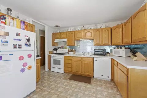 Kitchen - 819 E 3rd Ave, Milan, IL 61264 photo 1 of 4