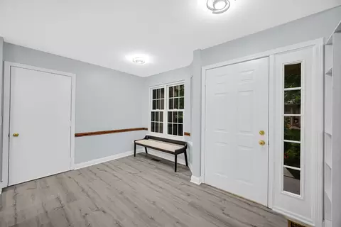 Entry Way - 445 Cromwell Cir #1, Bartlett, IL 60103 photo 1 of 2