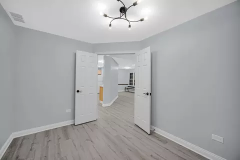 Entry Way - 445 Cromwell Cir #1, Bartlett, IL 60103 photo 2 of 2