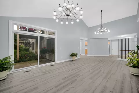 Living - 445 Cromwell Cir #1, Bartlett, IL 60103 photo 2 of 2
