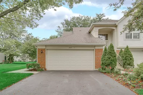 445 Cromwell Cir #1, Bartlett, IL 60103