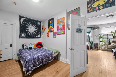 Bedroom - 1118 14th Ave, Moline, IL 61265 photo 3 of 4