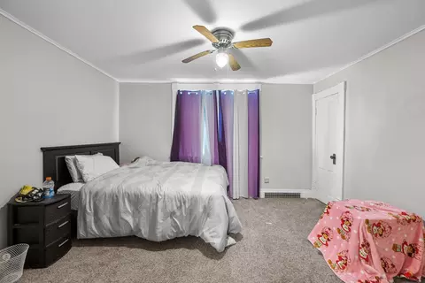 Bedroom - 1118 14th Ave, Moline, IL 61265 photo 4 of 4