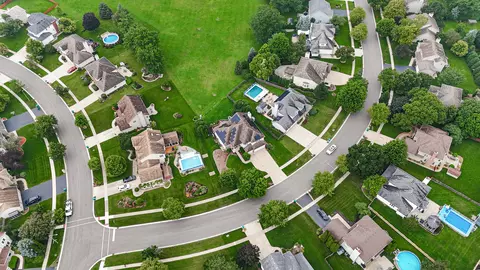 View/Area - 13300 Flagg Dr, Plainfield, IL 60585 photo 3 of 7