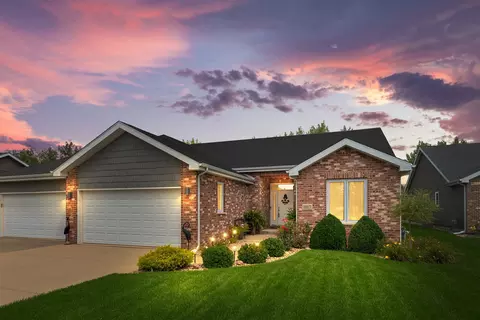 1017 Lincoln Dr, Manteno, IL 60950