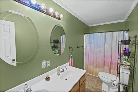 Bath - 4568 State Route 161 Ext, Kell, IL 62853 photo 1 of 2