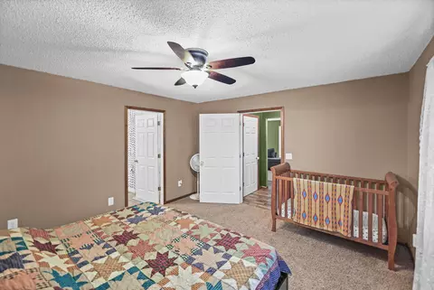 Bedroom - 4568 State Route 161 Ext, Kell, IL 62853 photo 4 of 9