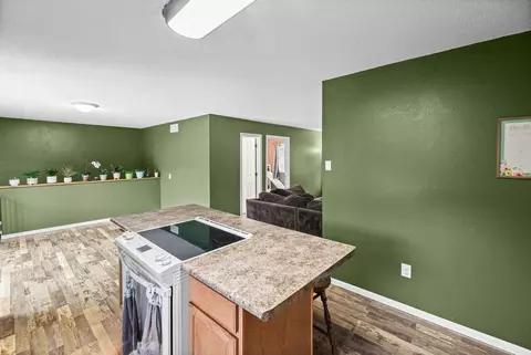 Entry Way - 4568 State Route 161 Ext, Kell, IL 62853 photo 4 of 4