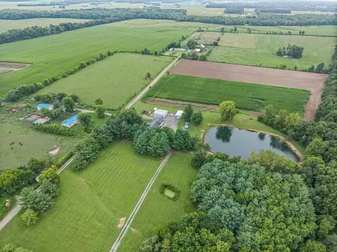 View/Area - 4568 State Route 161 Ext, Kell, IL 62853 photo 6 of 7