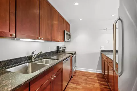 Kitchen - 30 E Huron St #1904, Chicago, IL 60611 photo 2 of 3