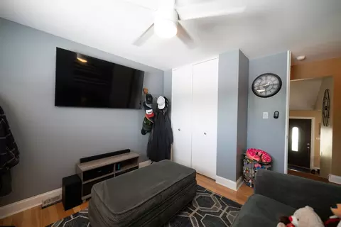 Entry Way - 16450 67th Ct, Tinley Park, IL 60477 photo 3 of 3
