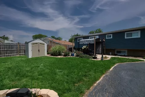 Exterior - 16450 67th Ct, Tinley Park, IL 60477 photo 4 of 9