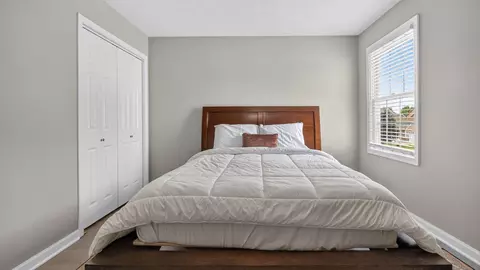 Bedroom - 2314 Heather Ridge Dr, Normal, IL 61761 photo 6 of 8