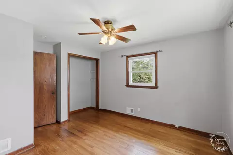 Bedroom - 165 E 2740s Rd, Kankakee, IL 60901 photo 4 of 6