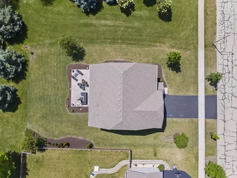 View/Area - 27008 Ashgate Xing, Plainfield, IL 60585 photo 2 of 16
