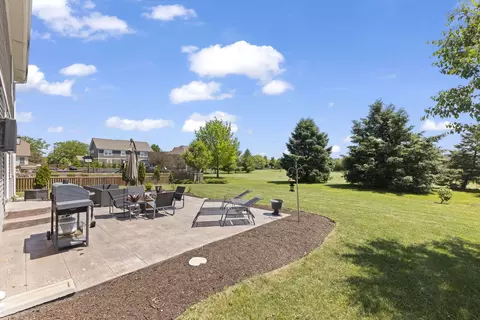 Exterior - 27008 Ashgate Xing, Plainfield, IL 60585 photo 5 of 6