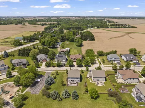 View/Area - 27008 Ashgate Xing, Plainfield, IL 60585 photo 14 of 16
