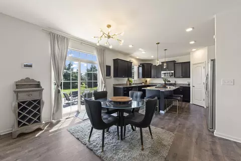Dining - 27008 Ashgate Xing, Plainfield, IL 60585 photo 2 of 2
