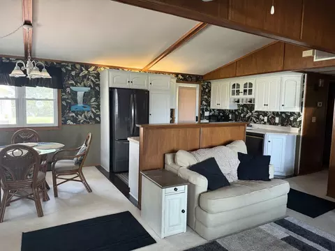 Kitchen - 12 Yardley Dr, Spring Valley, IL 61362 photo 1 of 4