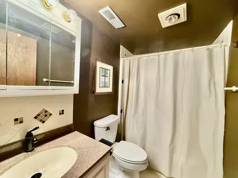 Bath - 12 Yardley Dr, Spring Valley, IL 61362 photo 1 of 1