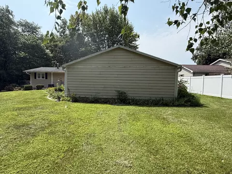Exterior - 12 Yardley Dr, Spring Valley, IL 61362 photo 8 of 9