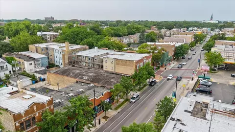 1449 W Devon Ave, Chicago, IL 60660 photo 6