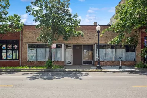 1449 W Devon Ave, Chicago, IL 60660