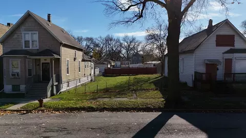737 W 50th St, Chicago, IL 60609