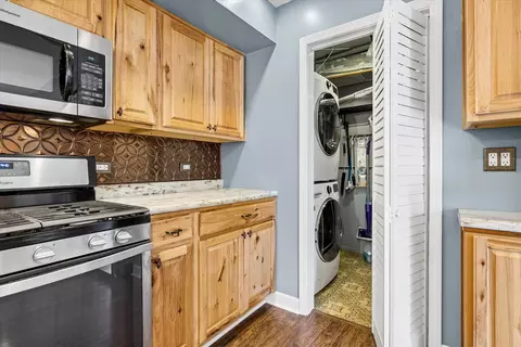 Other - 93 Pine Cir, Cary, IL 60013 photo 3 of 4