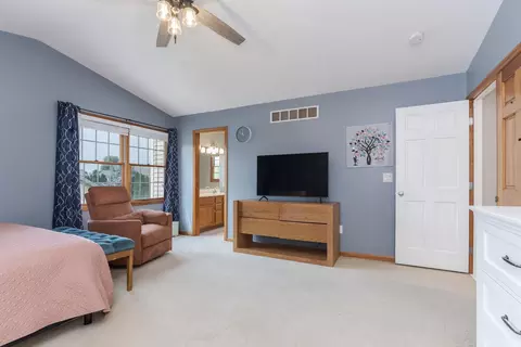 Bedroom - 1219 Lodge Pole Ln, Normal, IL 61761 photo 2 of 9