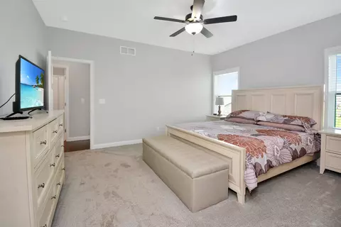 Bedroom - 17 Fedor Cir, Bloomington, IL 61705 photo 2 of 6