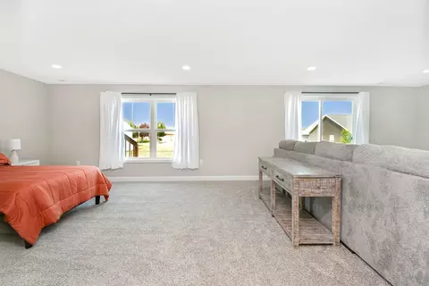 Bedroom - 17 Fedor Cir, Bloomington, IL 61705 photo 5 of 6