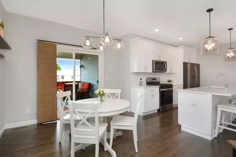 Dining - 17 Fedor Cir, Bloomington, IL 61705 photo 1 of 4