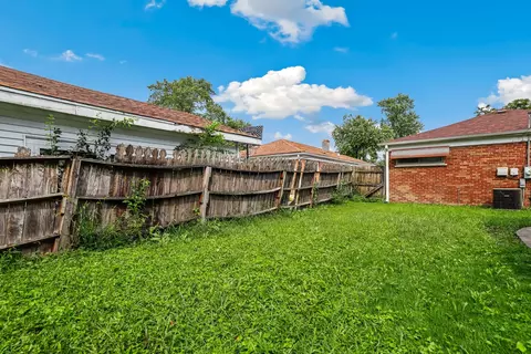 Exterior - 14908 Wabash Ave, Dolton, IL 60419 photo 2 of 3
