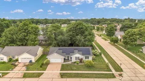 2509 N Skyline Dr, Urbana, IL 61802
