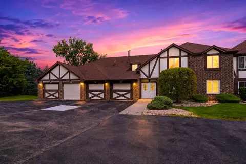 15706 Orlan Brook Dr #156, Orland Park, IL 60462